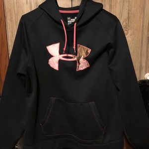 Women’s Under Armour Sweatshirt